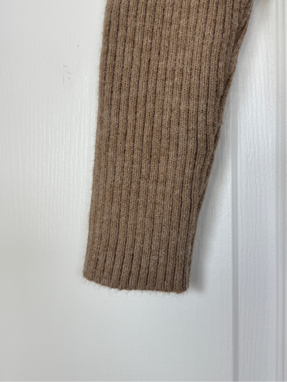 COMMENSE Button Down Split Cardigan Light Brown Ribbed Knit Gold Button Medium - Picture 8 of 12